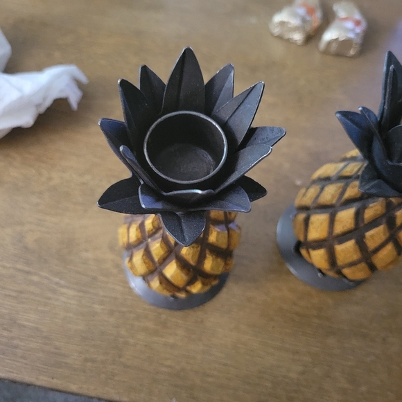 Pineapple candle holders - Picture 2 of 2